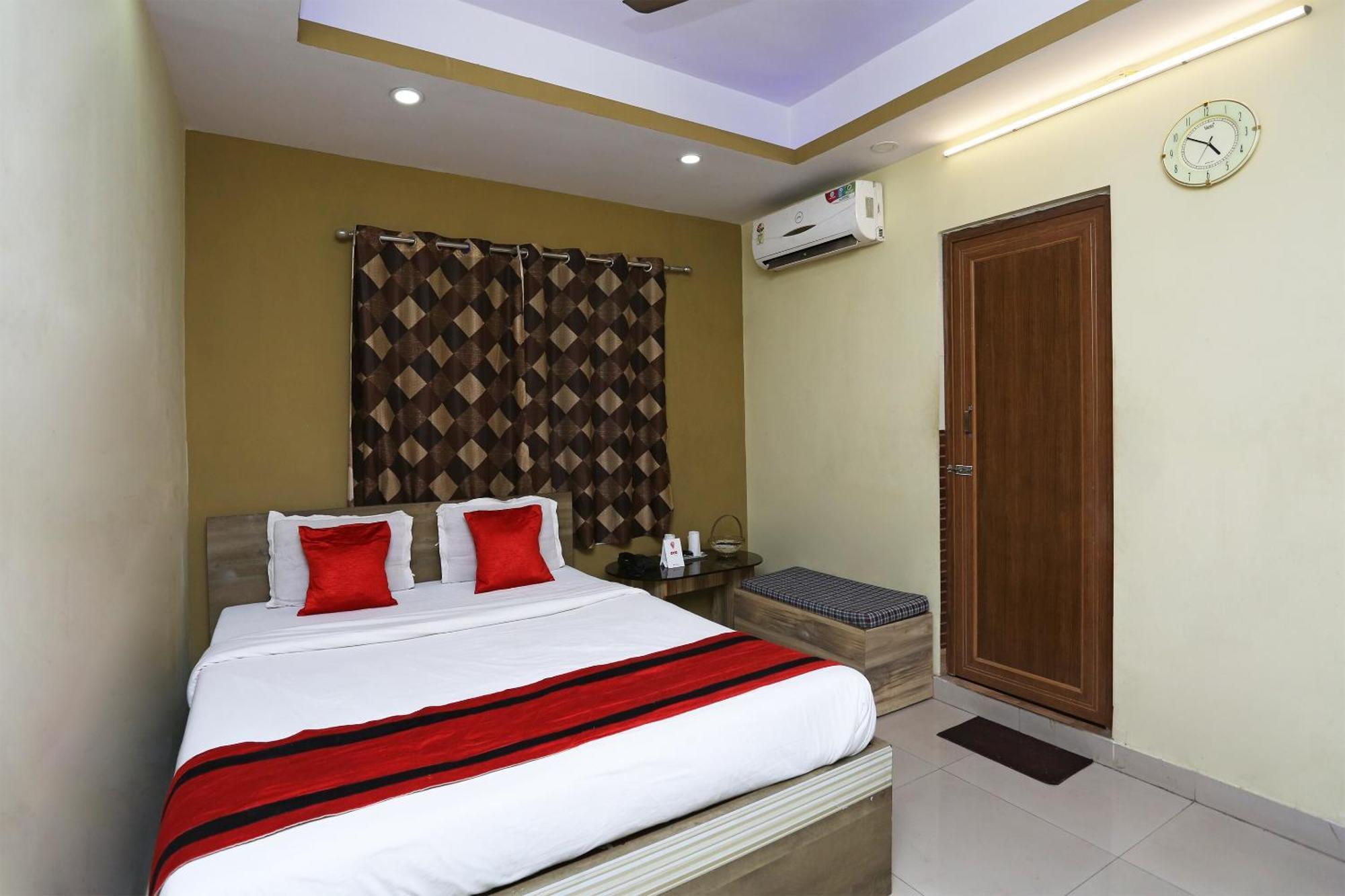 Hotel O Pratiksha Guest House Calcutta Buitenkant foto